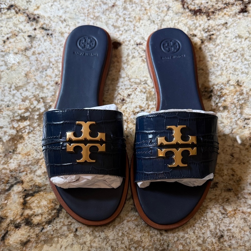 Tory Burch Navy Croc-Embossed Slide Sandals with Gold Logo Accent, NEW 8.5US